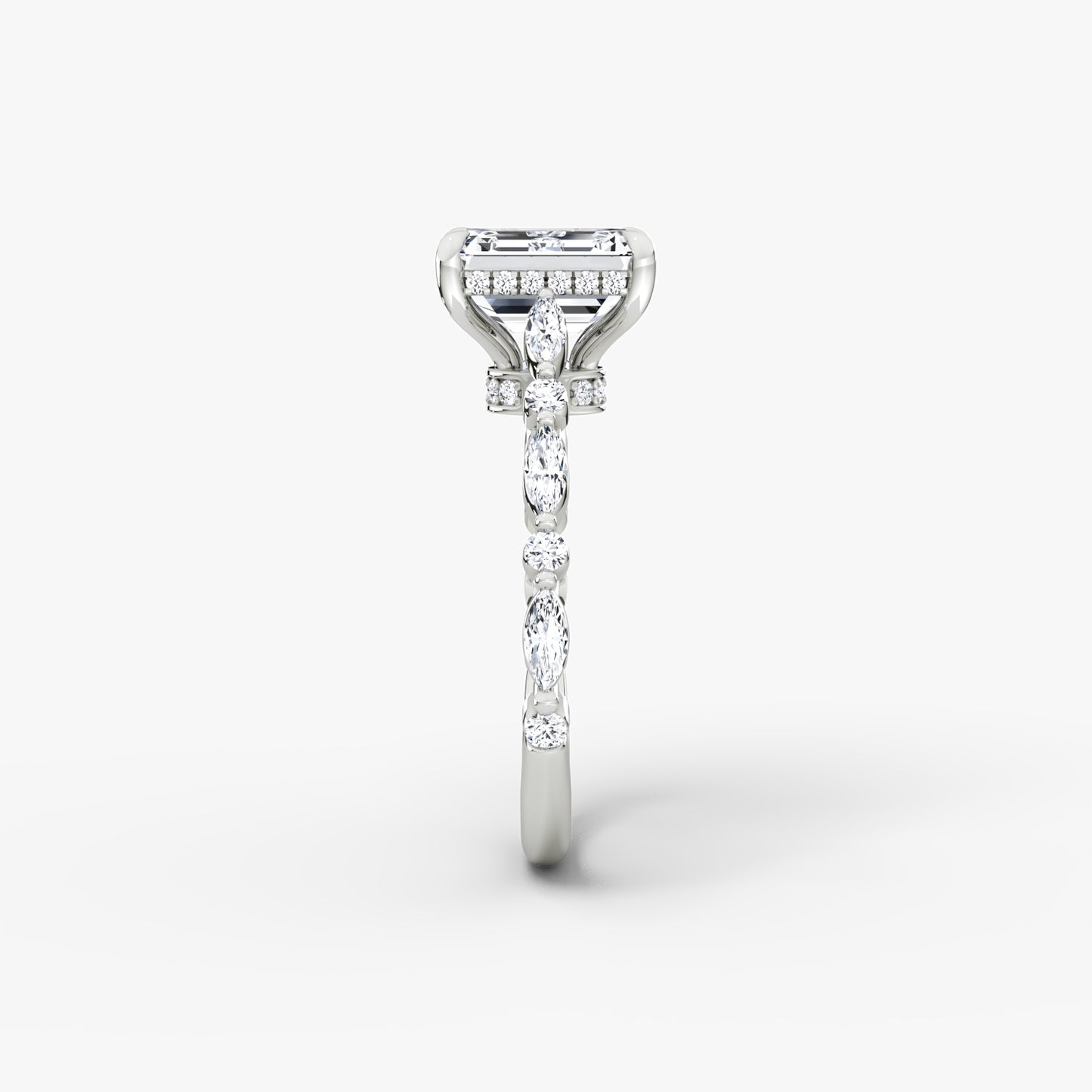 NOVA Marquise Round