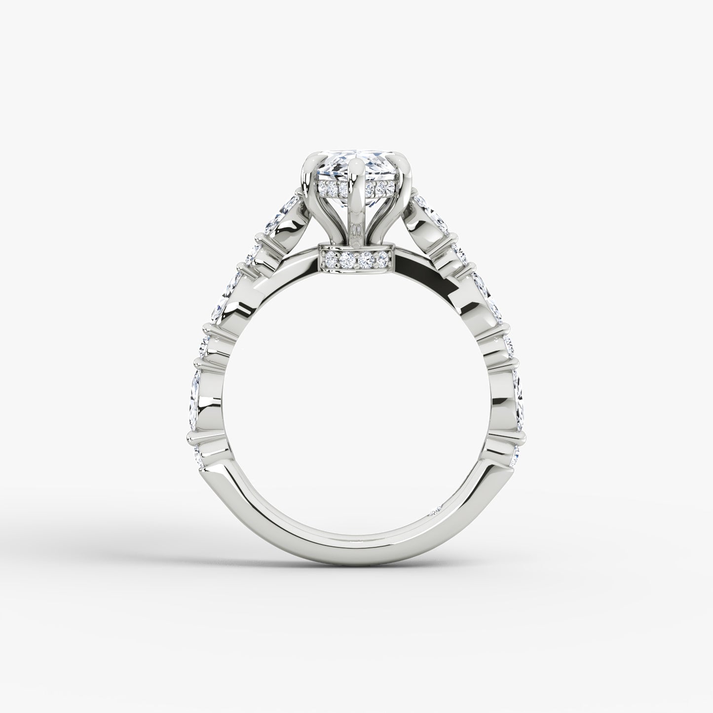 NOVA Marquise Round