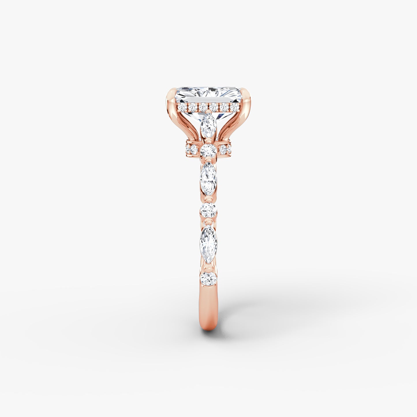 NOVA Marquise Round