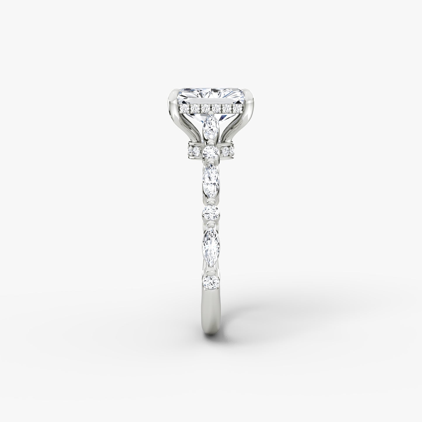 NOVA Marquise Round